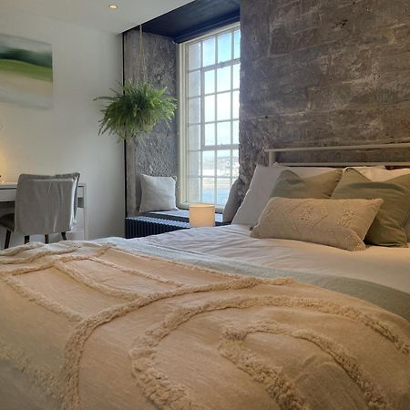 Royal William Yard Apartments Плімут Номер фото