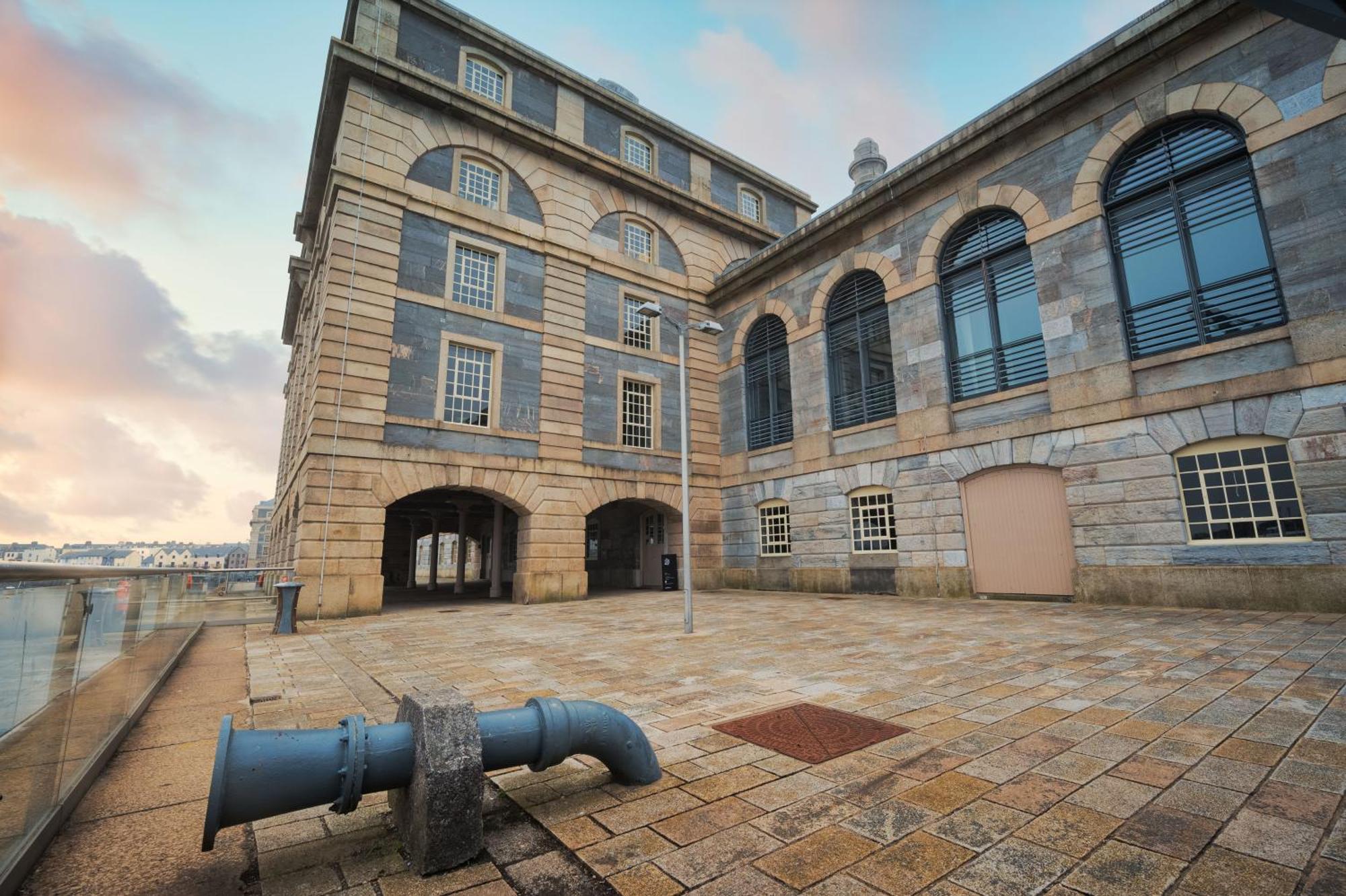 Royal William Yard Apartments Плімут Номер фото